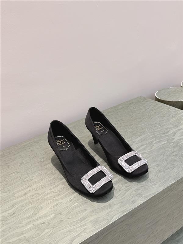 20251127171739995 300